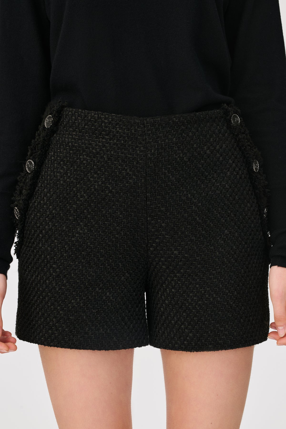 Short en tweed frangé