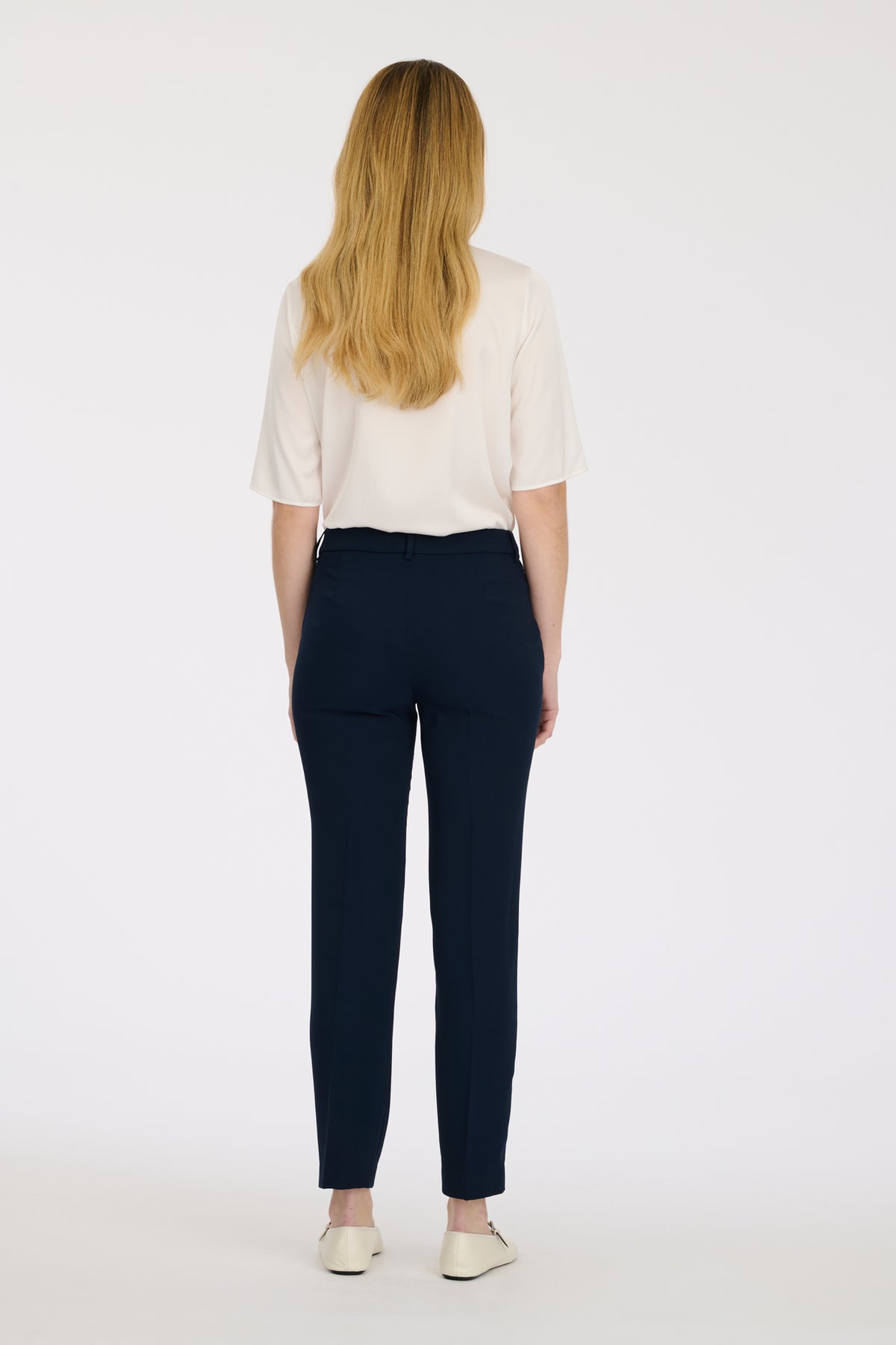 Pantalon droit en microfibre