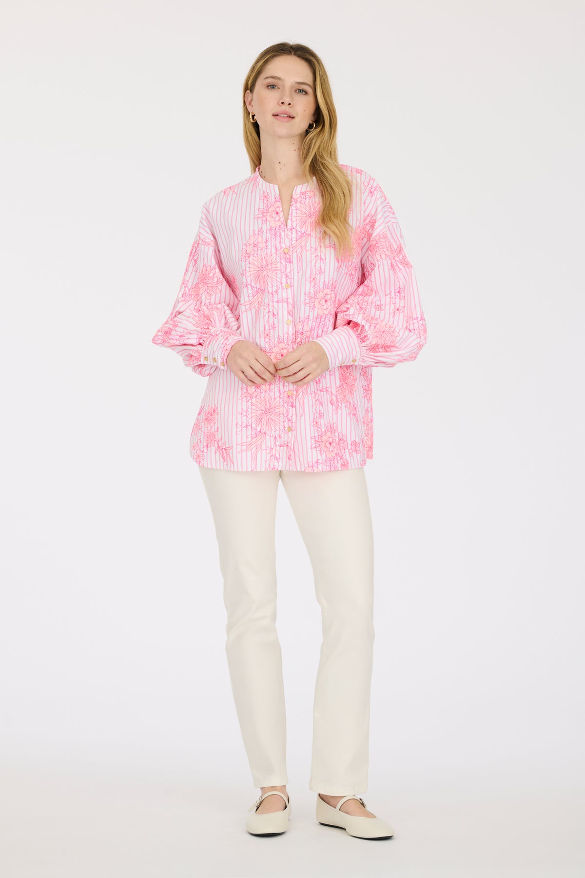 Blouse brodée à fleurs