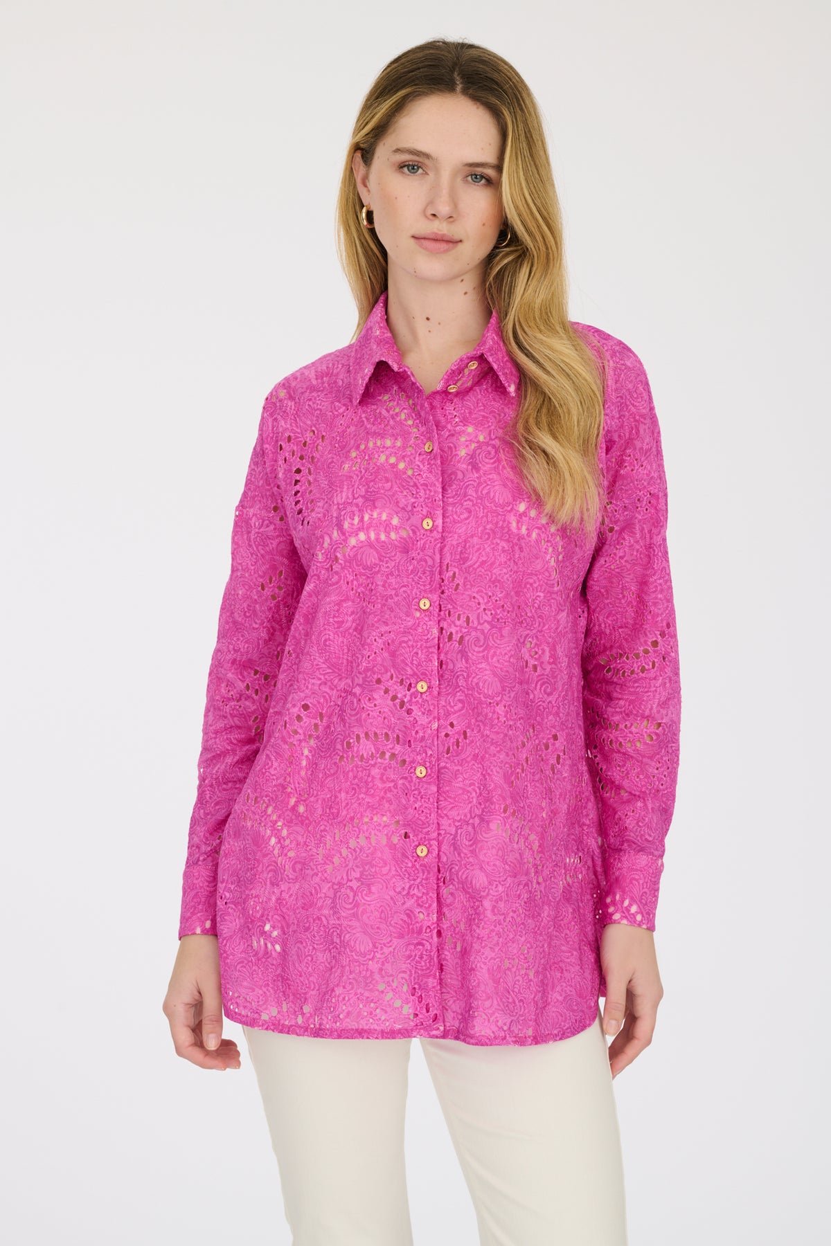 Chemise en broderie anglaise imprimée